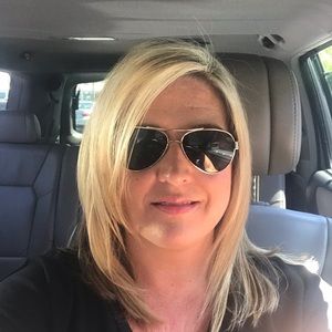 Meet your Posher, Wendy